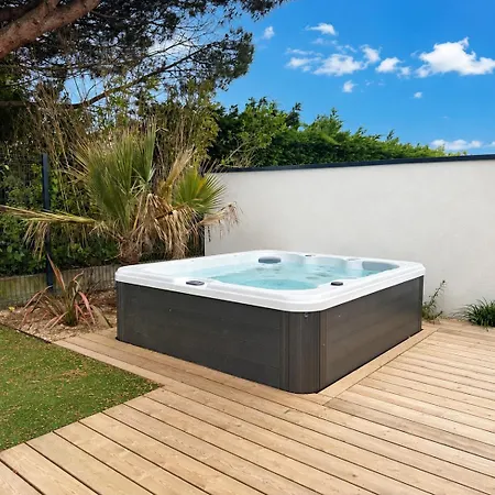 Maison Contemporaine Avec Jacuzzi Et Espace Exterieur * Les Sables-dʼOlonne